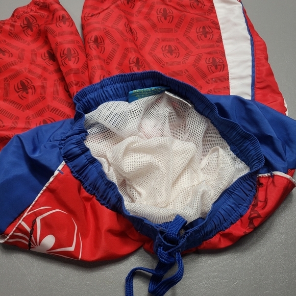 the amazing spiderman boys size medium 8-10 swim shorts - Picture 6 of 8